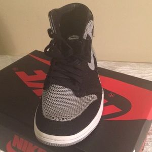Jordan1 retro HI FlyKNIT grey and Black size 8.5